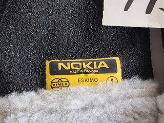  Nokia Mittens